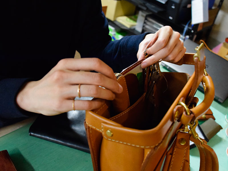 ダレスリュック(BJ-10) 内ポケット収納例