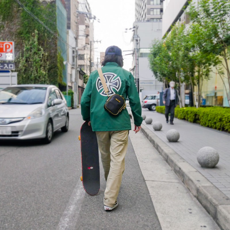 フェスショルダー メンズ着用