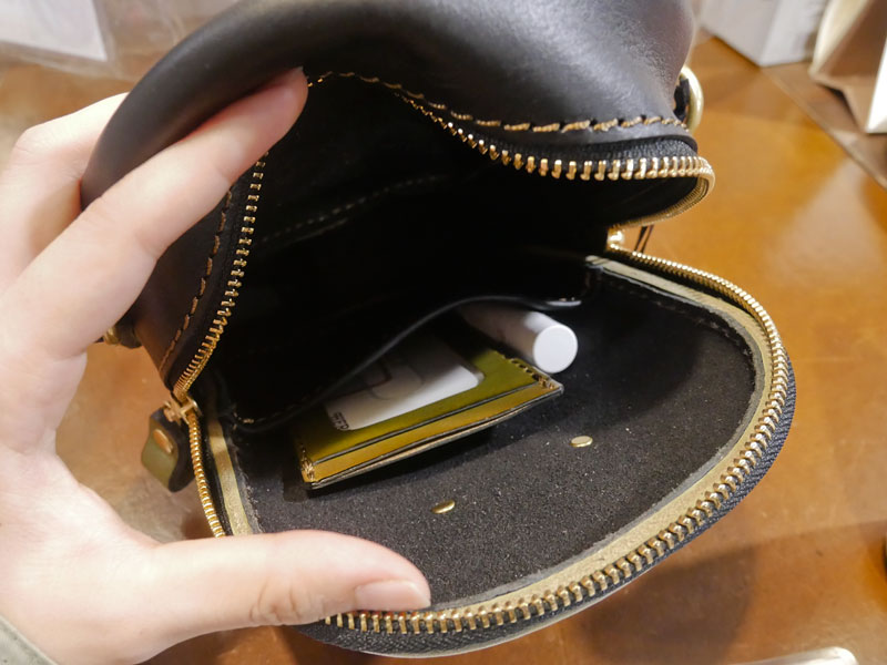 フェスショルダー 内ポケット