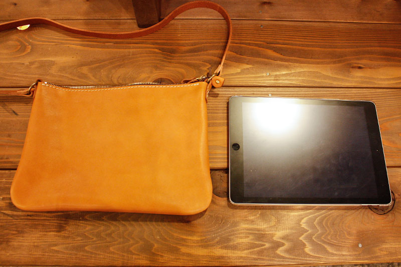 ミニチュイル タブレット収納