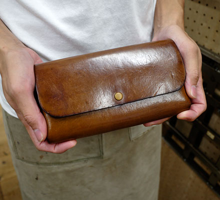 名古屋店作り手:田中愛用「ダブルフラップ長財布」