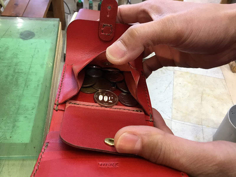 二つ折り財布・ギボシ留め(WS-57) 小銭収納