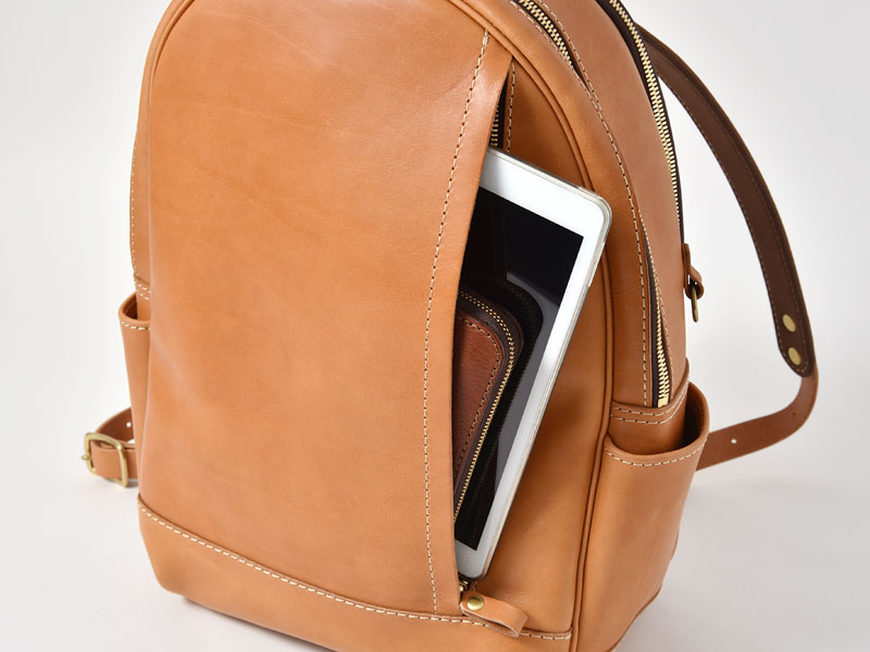 多機能デイパック(R-21) 前面ポケット