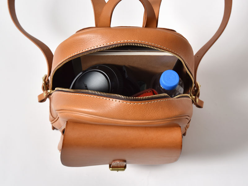 前ポケミニリュック(R-20) 本体収納例