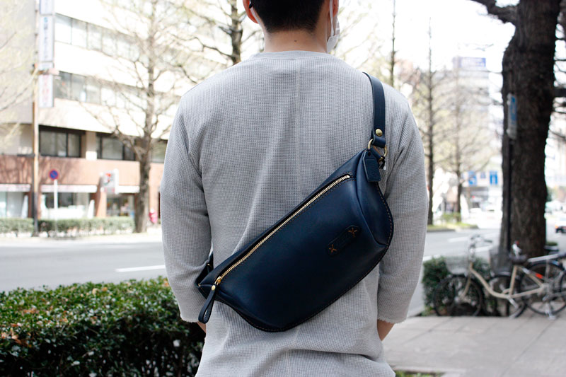 立体マチ・ボディバッグ(F-5) ネイビー仕様