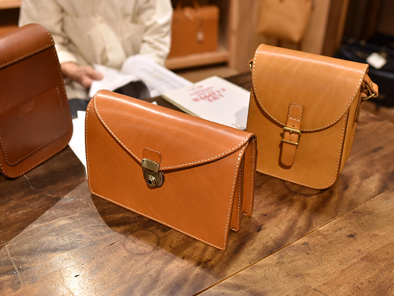 フラップセカンドバッグ・仕切り付き(S-1)