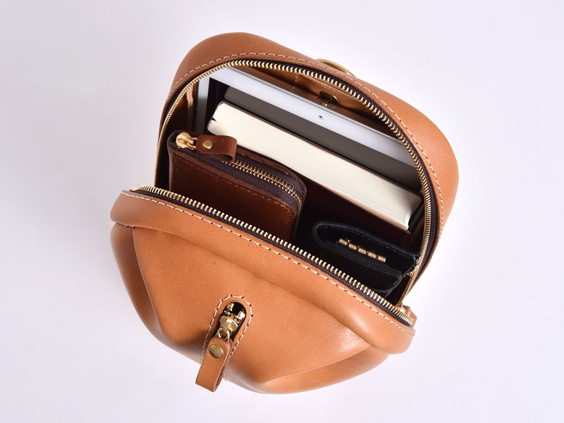 立体ポケットボディバッグ(F-9) 本体収納