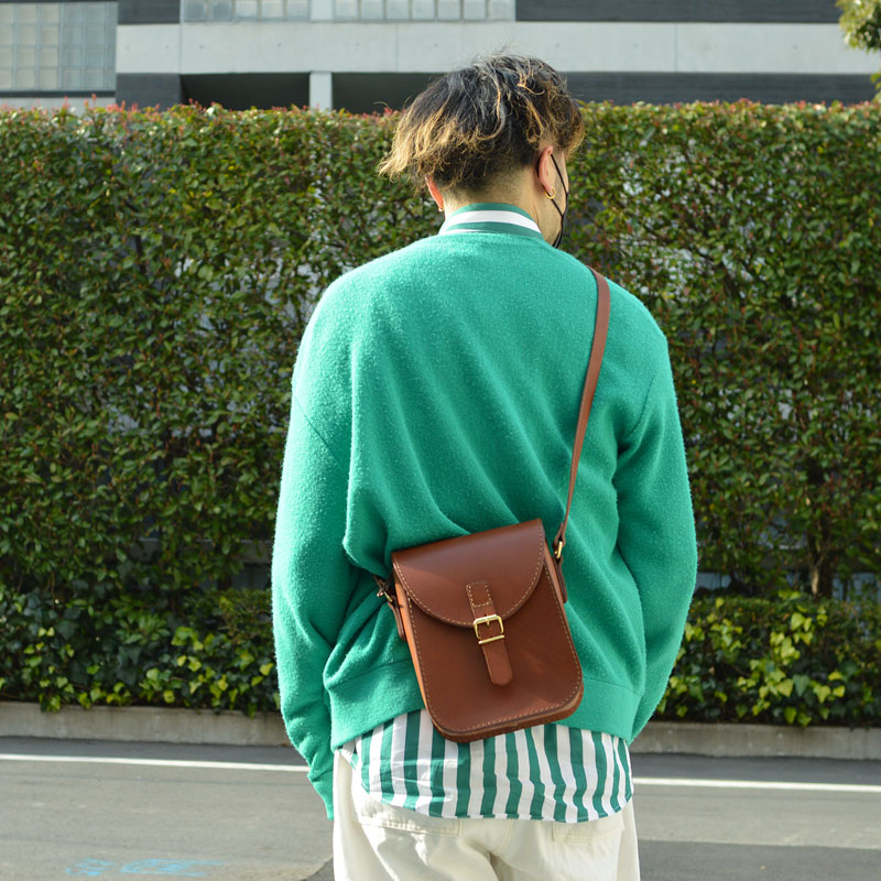 ラップフラップミニショルダー(CP-6) メンズ着用