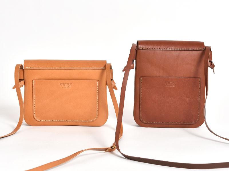 2部屋サコッシュ(CP-9) 後面