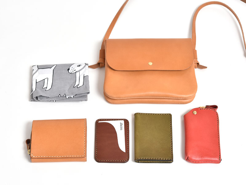 2部屋サコッシュ(CP-9) 横型収納例