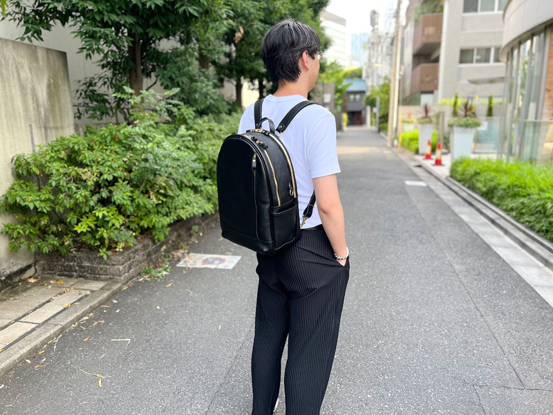 多機能デイパック(R-21) メンズ着用