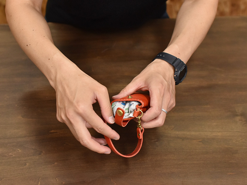 エコバッグ(白)とKM-142-S収納の様子1