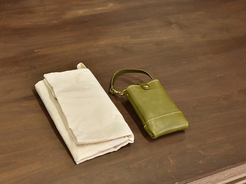 エコバッグ(布)とKM-142-M