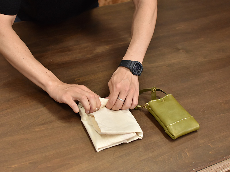 エコバッグ(布)とKM-142-M収納の様子1