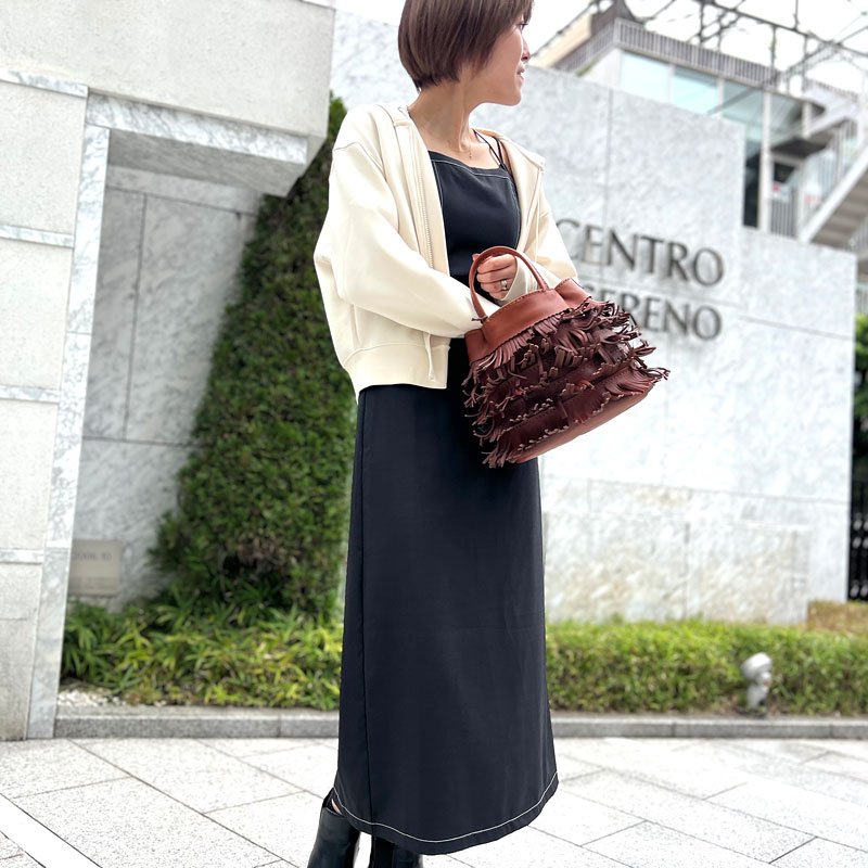 フリンジトート スタッフ泉着用2