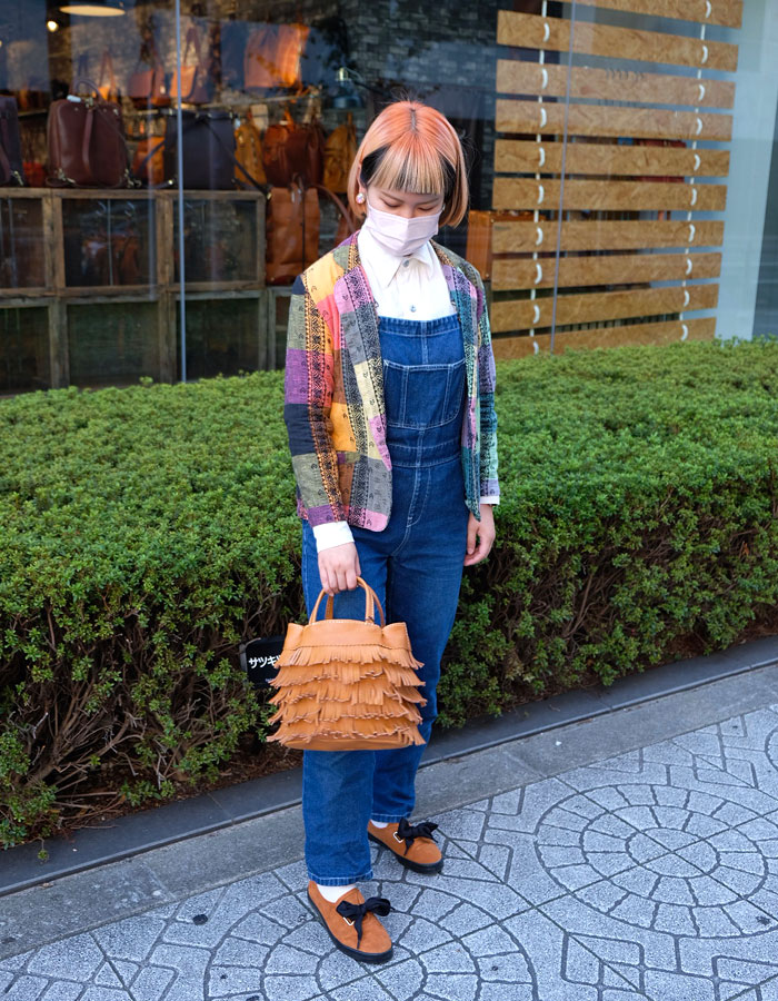 フリンジトート スタッフ菅沼着用