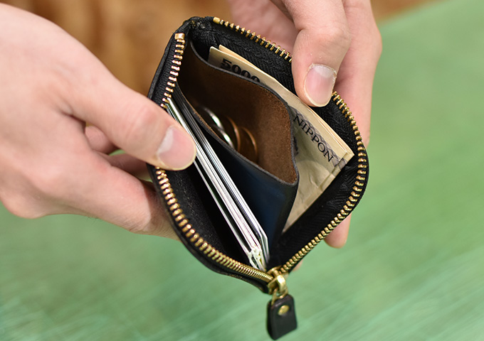 L字ファスナーミニ財布(KK-38)　愛用方法2