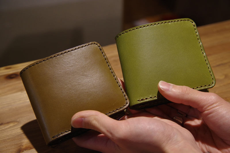 二つ折り財布(WS-8) グリーンの経年変化