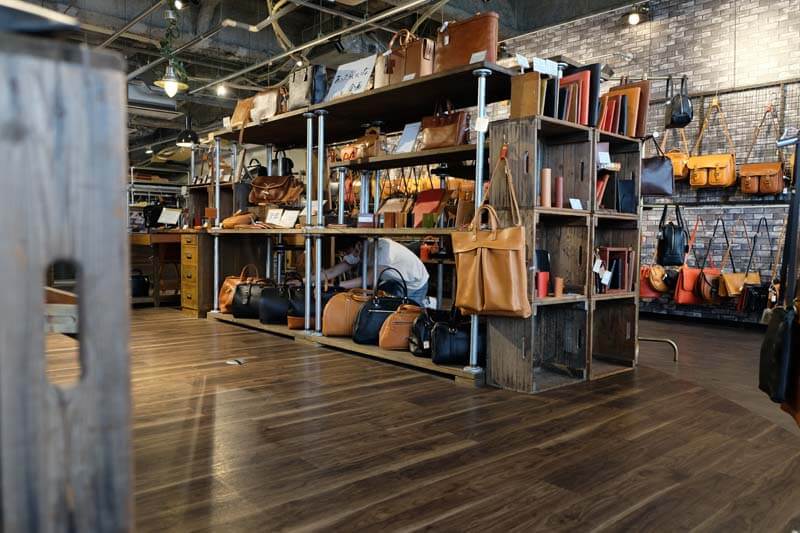 店長をみいつけた