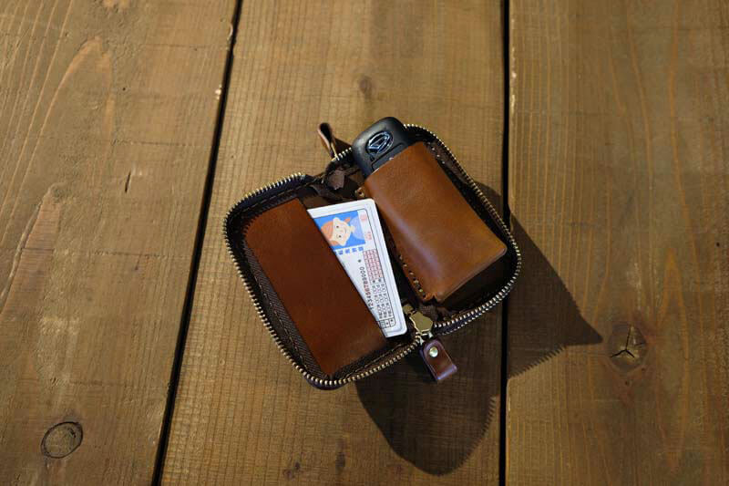 ダブルファスナーキーケース(AI-2335)　収納例