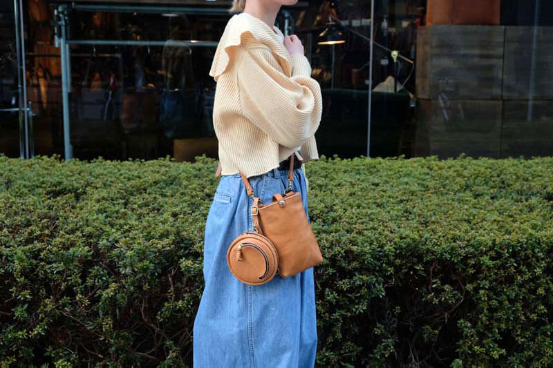 まんまるポシェット(AI-2324)　ひっかけて着用