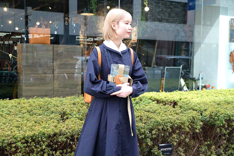 ブックバンド(AI-2337)　着用例2