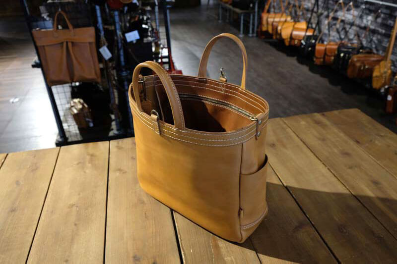 ビッグトート(AI-2323)収納部