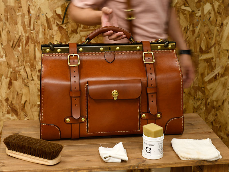 グラッドストン・バッグ(P-2)/LLサイズ/チョコ/斎藤愛用品