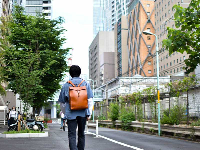 パイプリュック(R-16)　ビル街