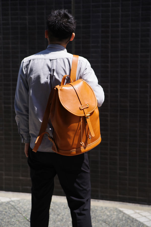 1本ベルトリュック(R-5)　メンズ着用4