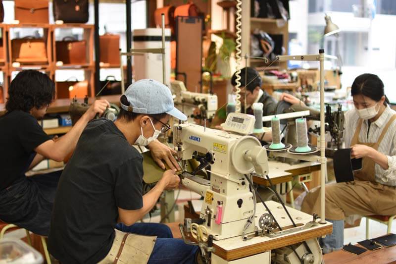 博多の制作風景_ミシン