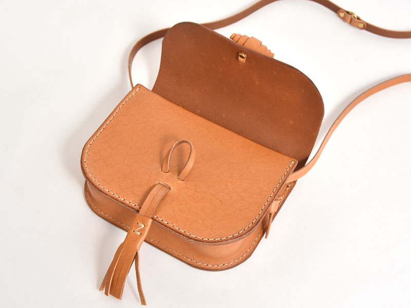 タッセルポシェット(CP-18) オープン