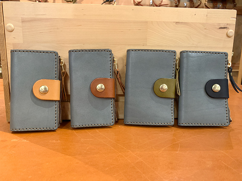 小銭入れ付きキーケース(KE-130) アイビーグレイ