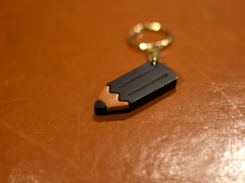 鉛筆キーホルダー(BE-2502)ブラック