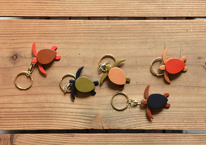 キーホルダー・ホヌ(BE-2542)