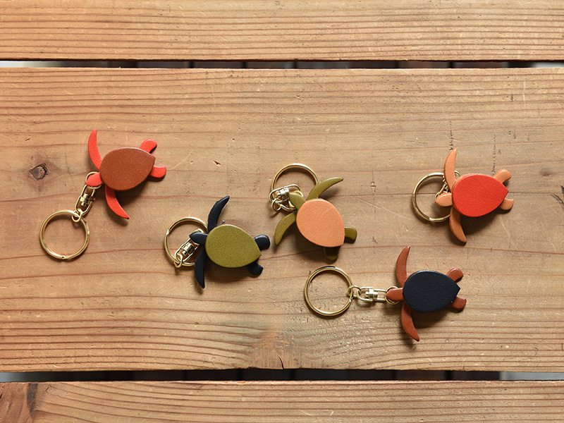 キーホルダー・ホヌ(BE-2542)