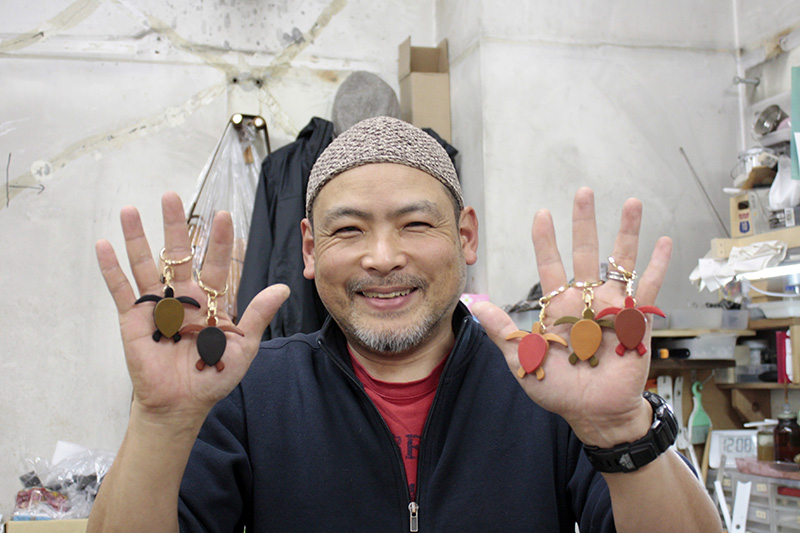 キーホルダー・ホヌ(BE-2542)