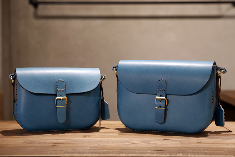 セルリアンブルーのぷっくりショルダー(CK-7)