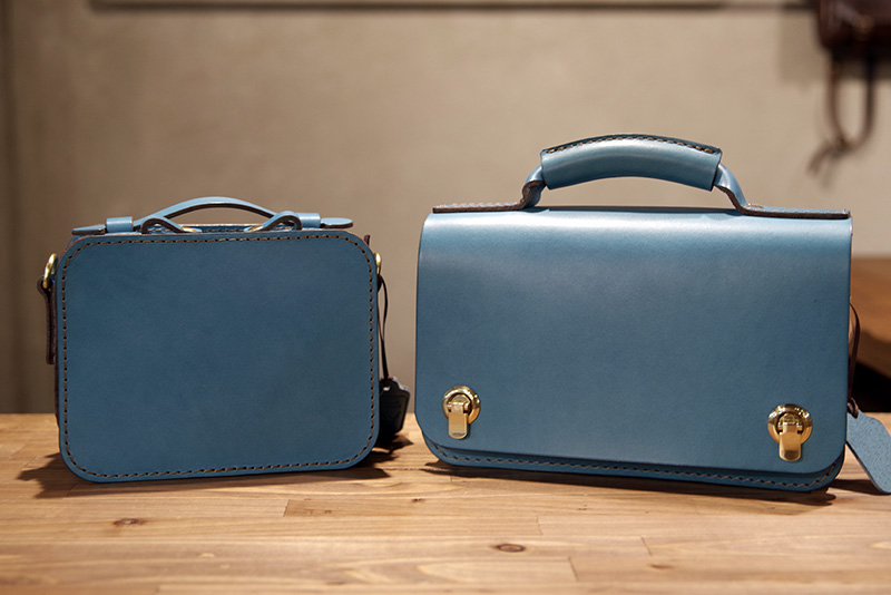 セルリアンブルーのミニバッグ5