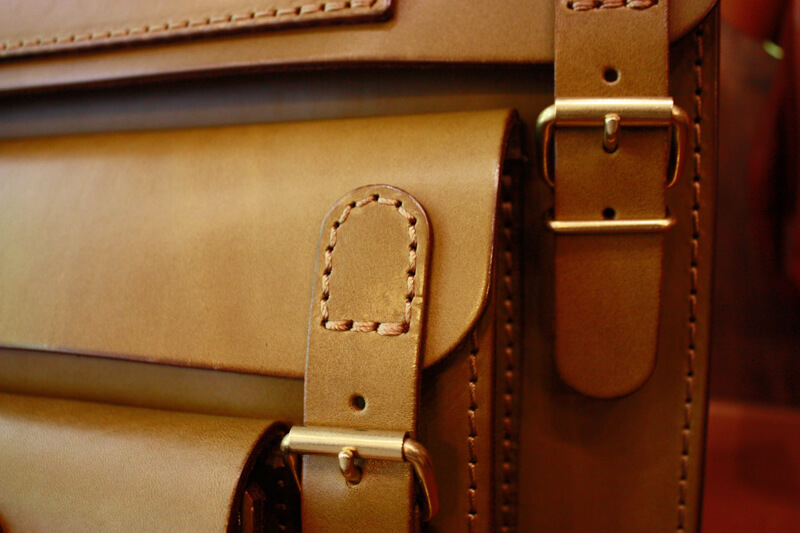 SND12-04のベルトをクローズアップ2