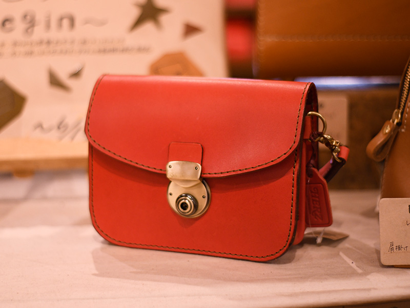 レディースミニバッグ(BE-2536)