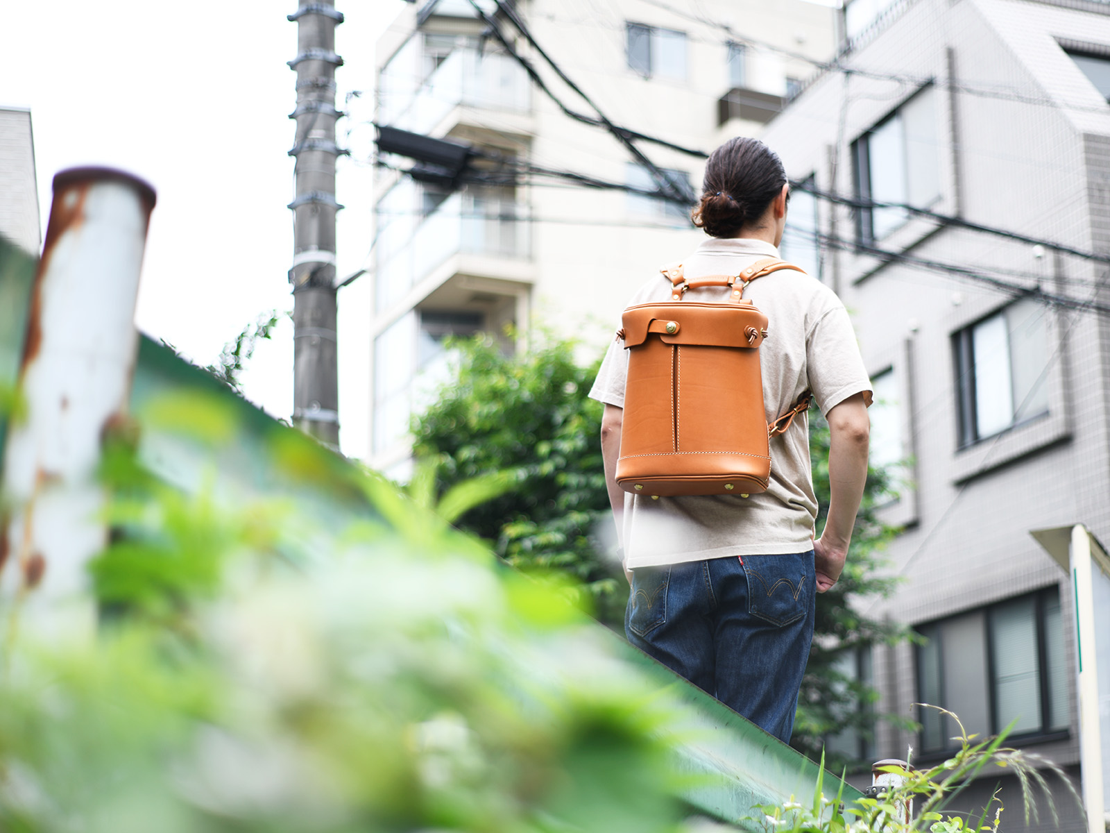 「革と共に ～ASOBI～」NET工房より、愛らしい見た目の筒形リュック