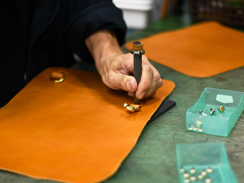 スクエアボディバッグ(ASB-2506)製作風景2