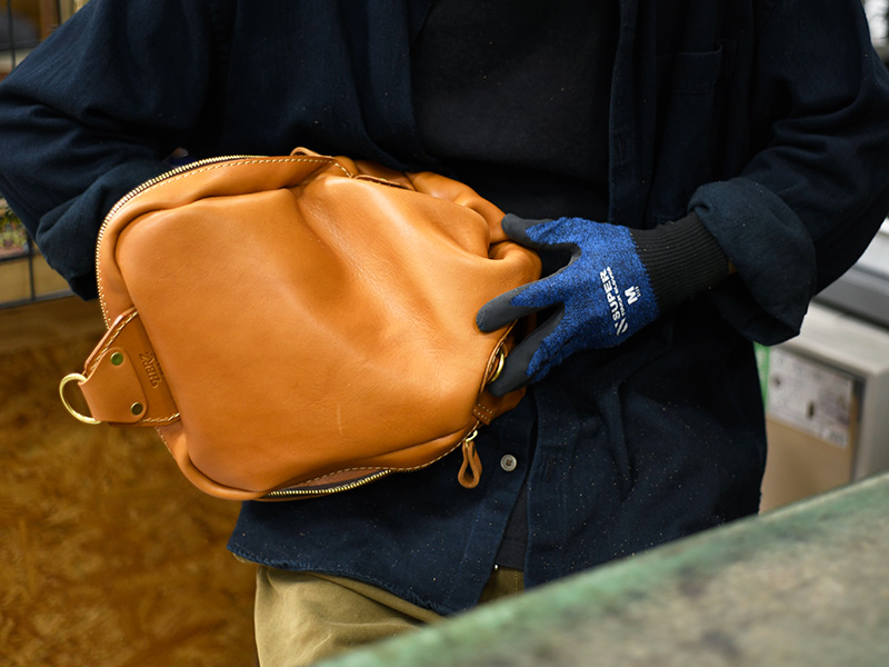 スクエアボディバッグ(ASB-2506)製作風景5