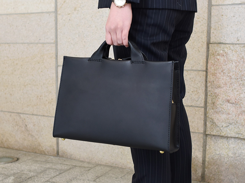 あおりポケット二本手ビジネスバッグ(BW-104)　Sサイズブラック