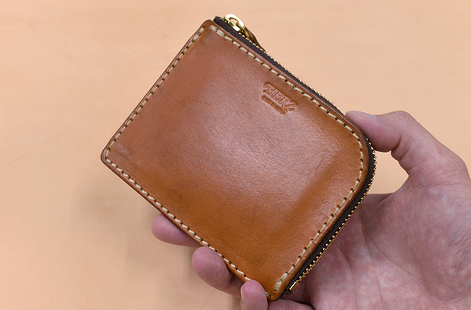 ヌメ革のエイジングピックアップ（3ヵ月）