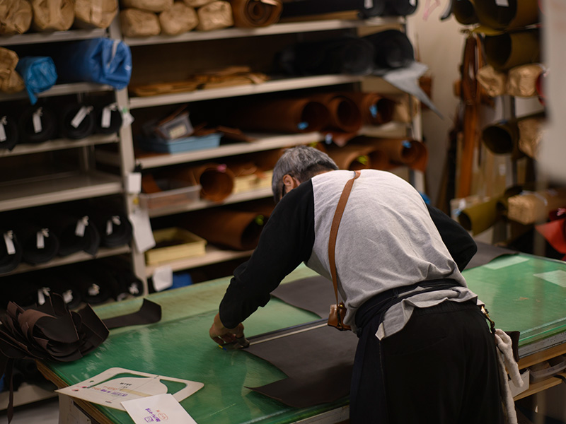 NET工房裁断担当鈴木6