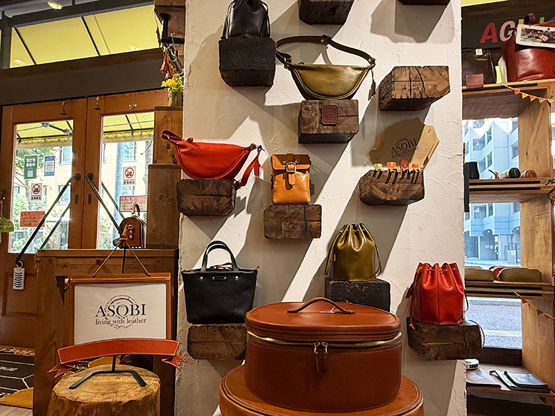 博多店ASOBIディスプレイ