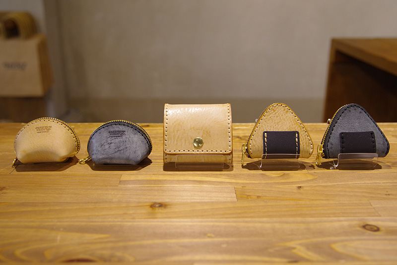 アラスカのコインケースたち