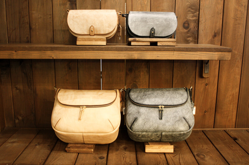 冬の限定革_仙台ラインナップ_ショルダーバッグ